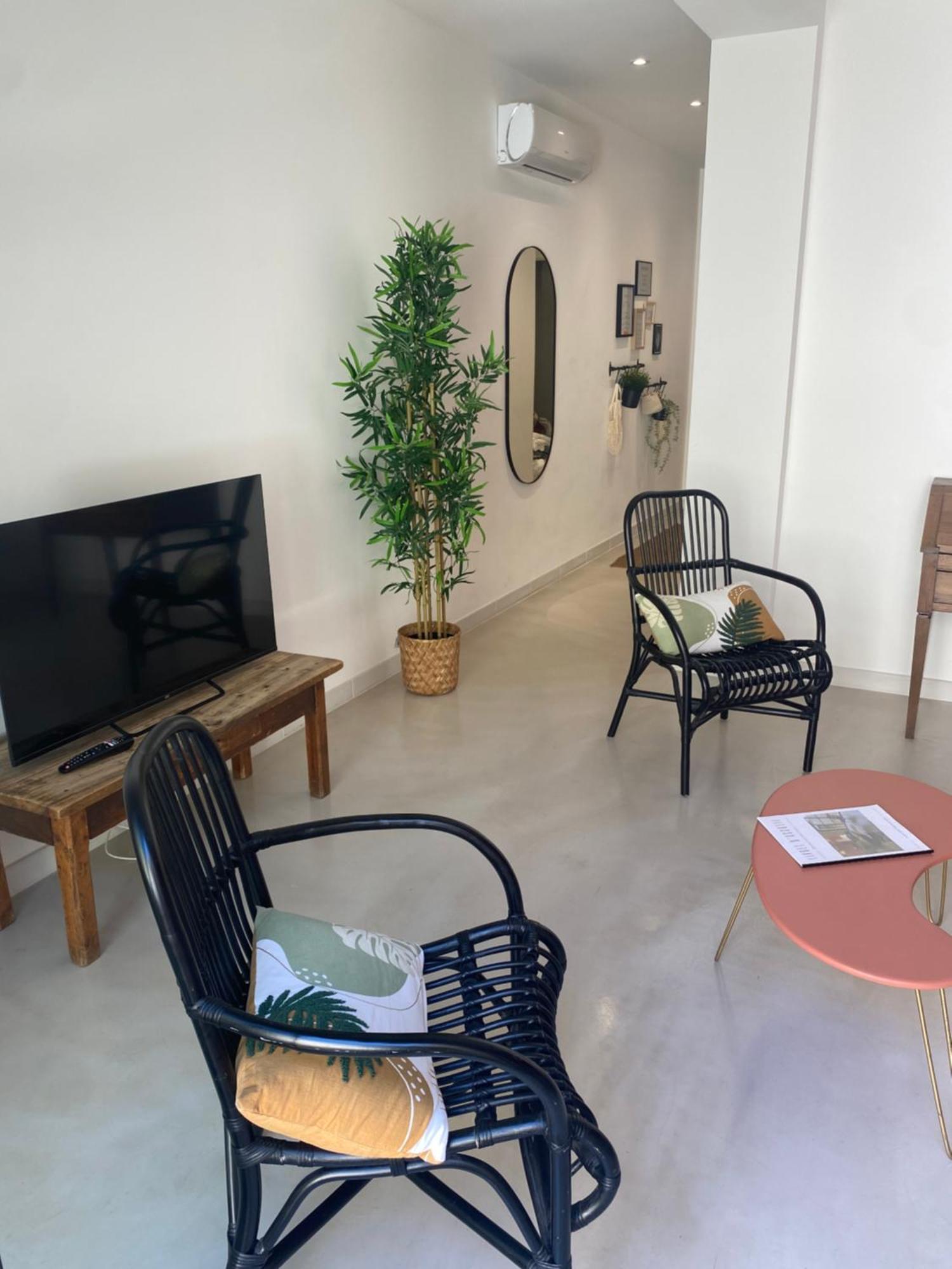 Maison Diderot Aigues-Mortes Exteriör bild